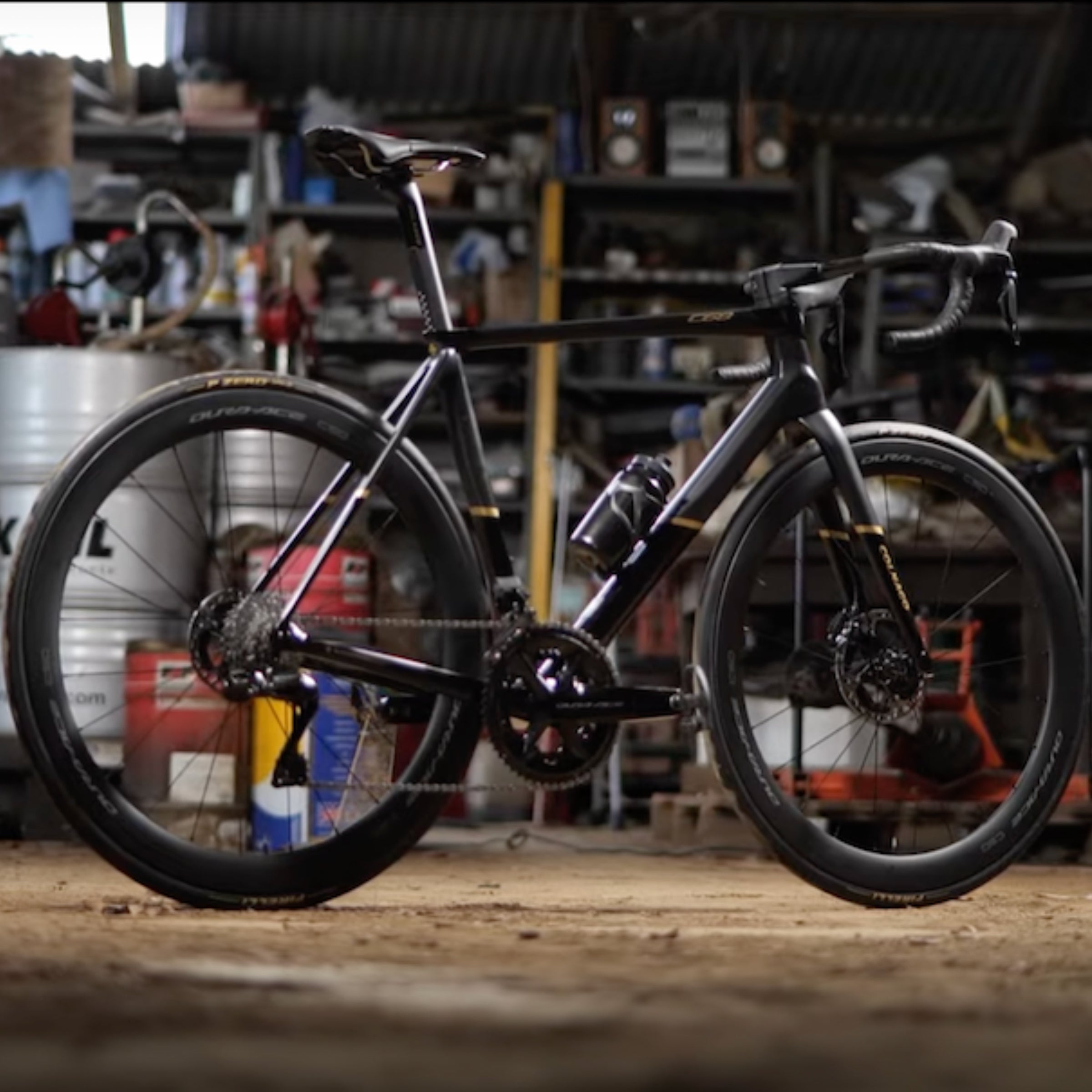 Colnago C68 Titanium Disc Road 2024 (Farbe HTBK) – Komplettaufbau