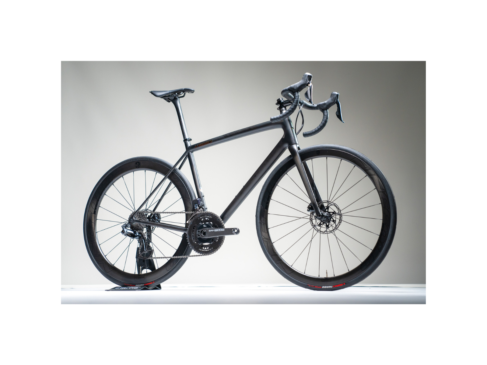 Specialized S-works Aethos 2022 Shimano Dura Ace Di2 11 speed maat 56