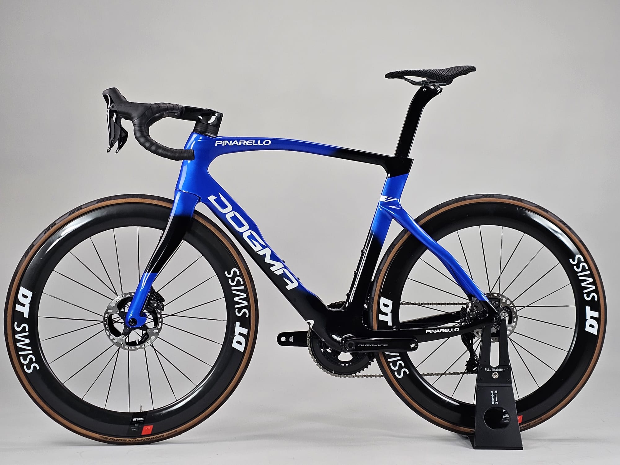 Pinarello Dogma F maat 57.5