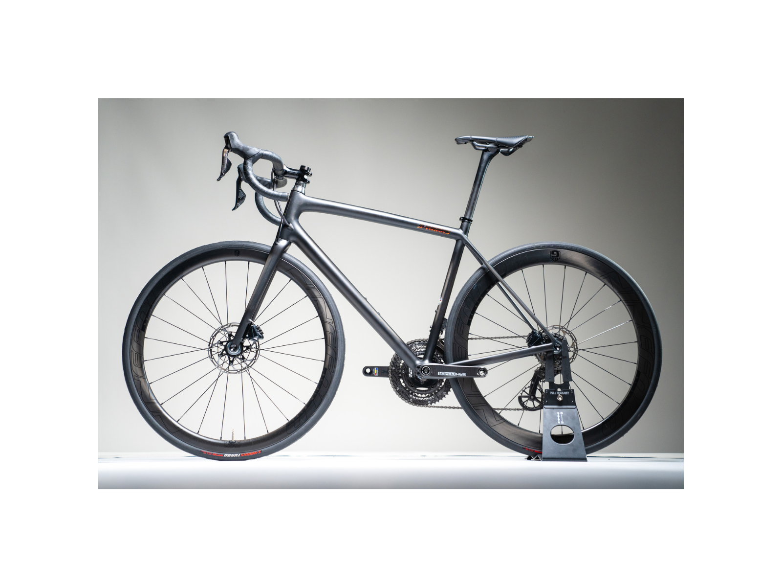 Specialized S-works Aethos 2022 Shimano Dura Ace Di2 11 speed maat 56