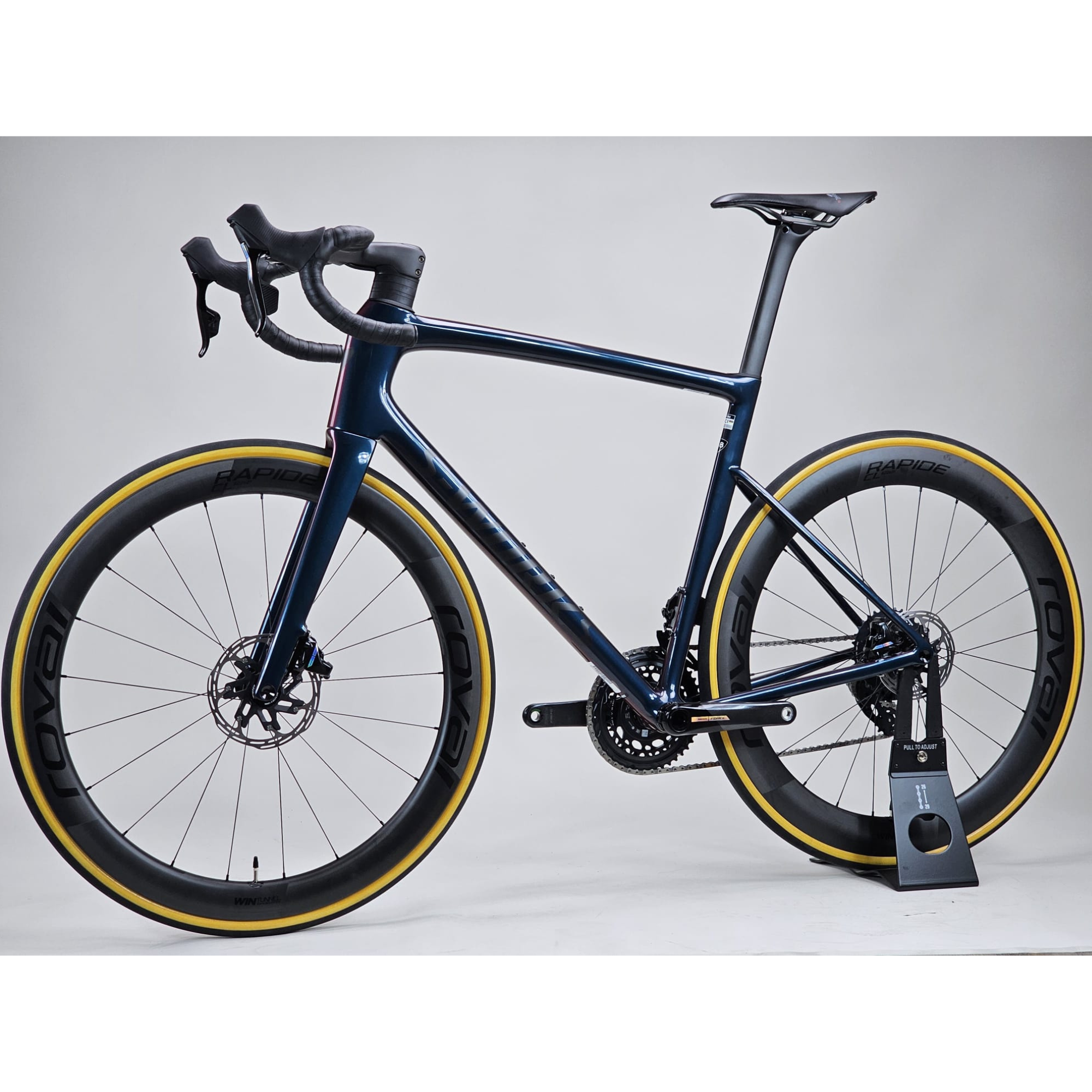 Specialized S-works Tarmac SL8 Racefiets Sram Force AXS 12 SPD