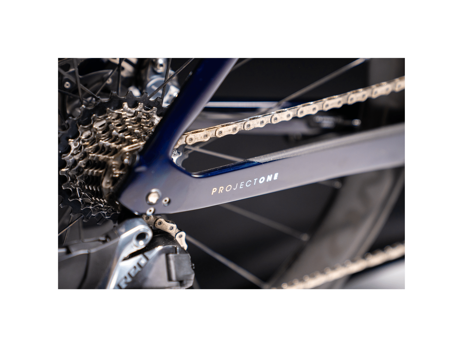 Trek Madone SLR9 2021 Sram Red 2 x 12 Speed maat 54