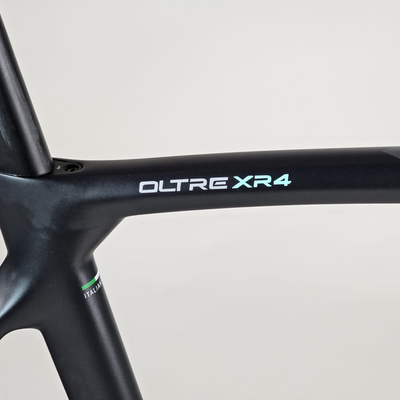 Bianchi Oltre XR4 racefiets Shimano Dura Ace R9270 Di2 maat 61