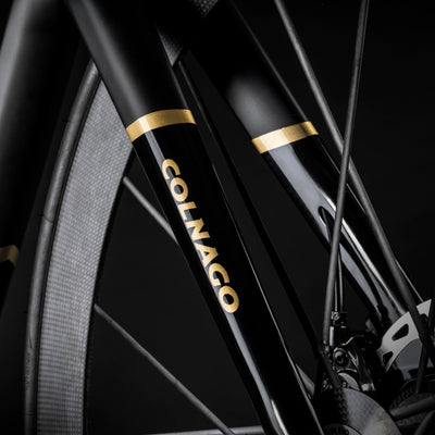 Colnago C68 Titanium Disc Road 2024 (Kleur HTBK) - Complete bouw