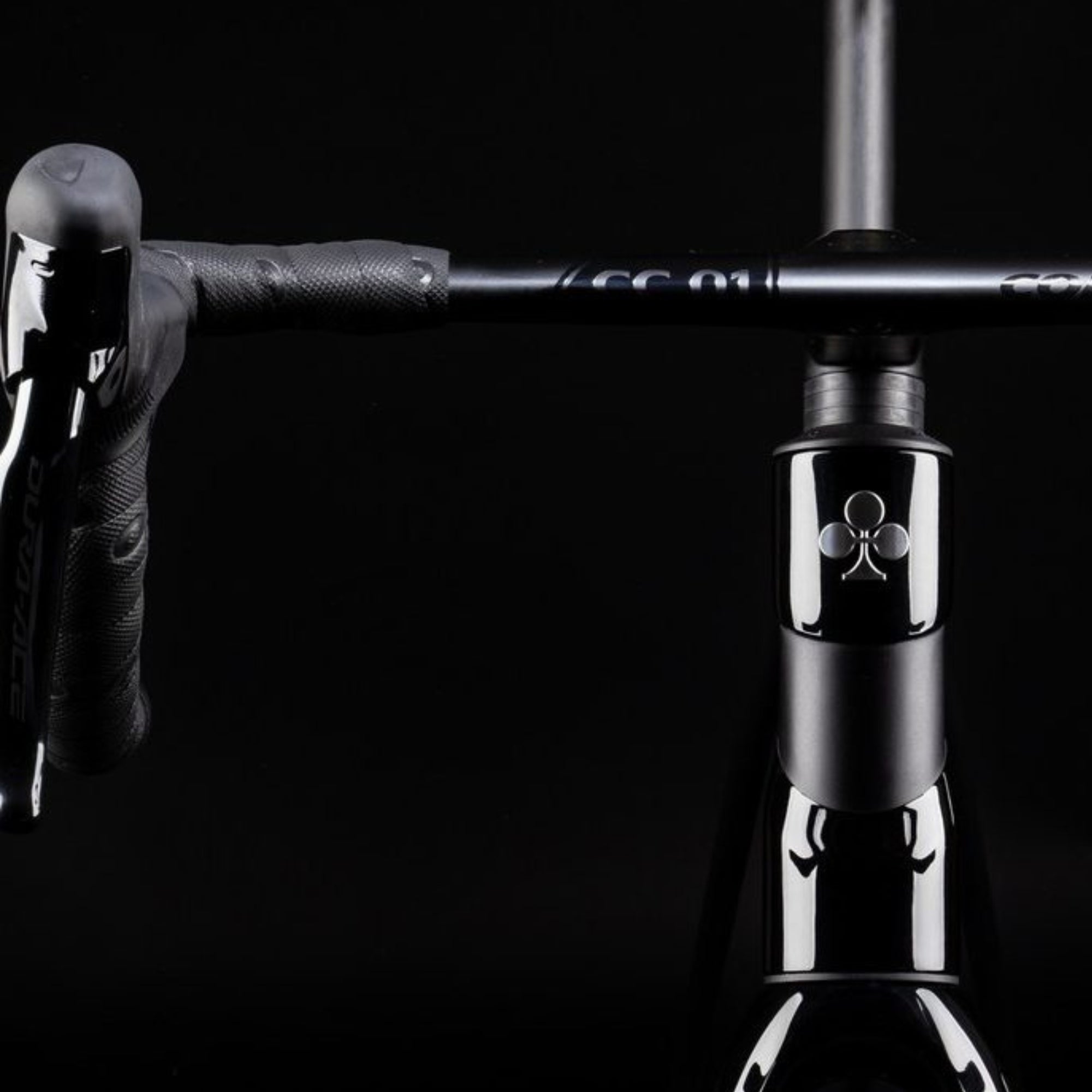 Colnago C68 Road 2024 Disc (Farbe Aurora HRAU) – Komplettaufbau