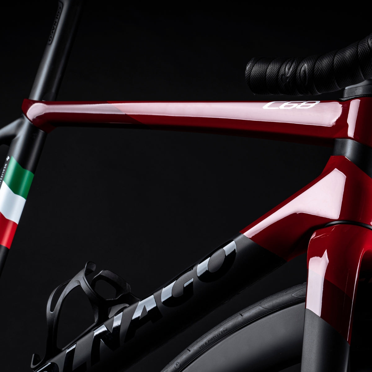 Colnago C68 Road 2024 Disc (Farbe HRRD) – Komplettaufbau