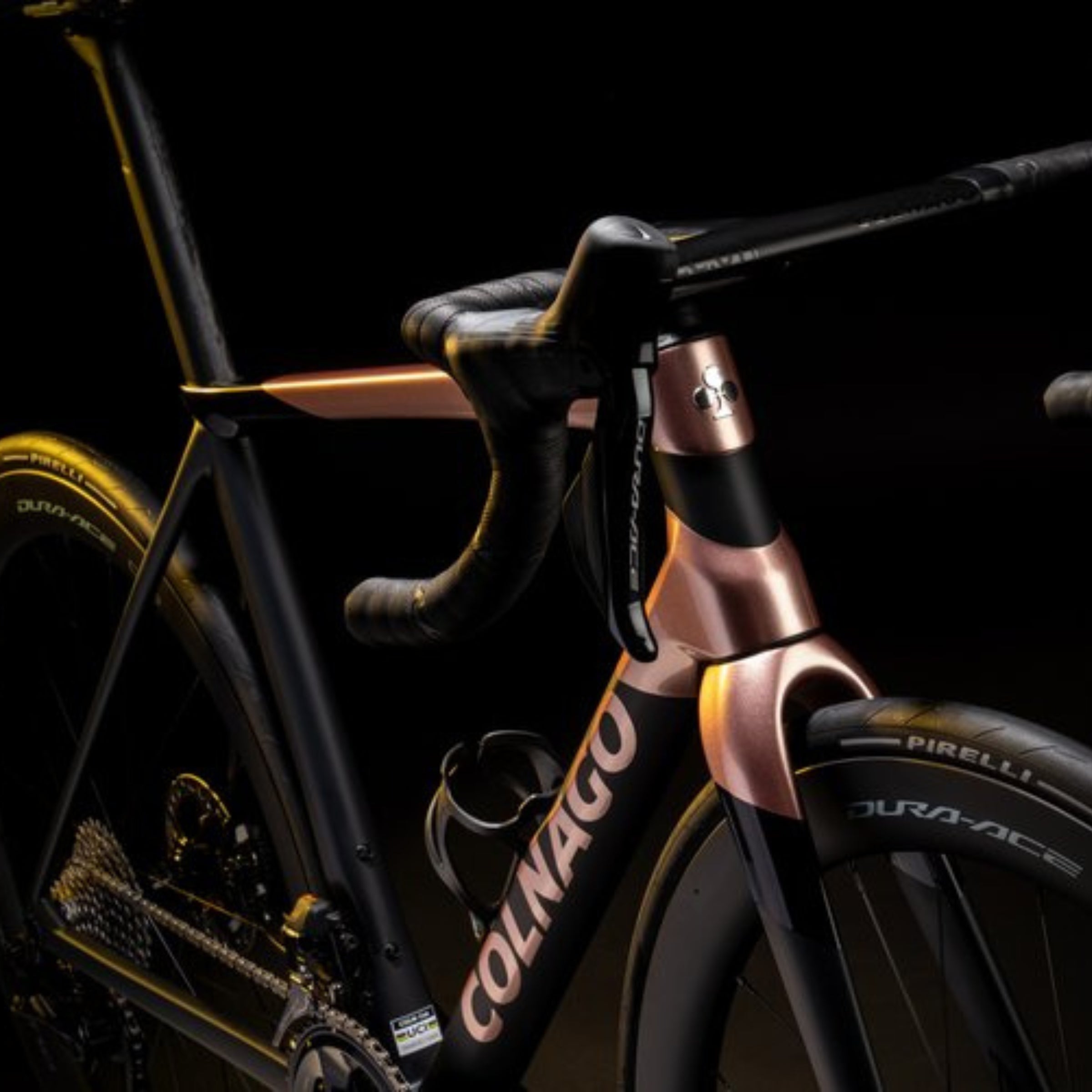 Colnago C68 Road 2024 Disc (Farbe HRRG) – Komplettaufbau
