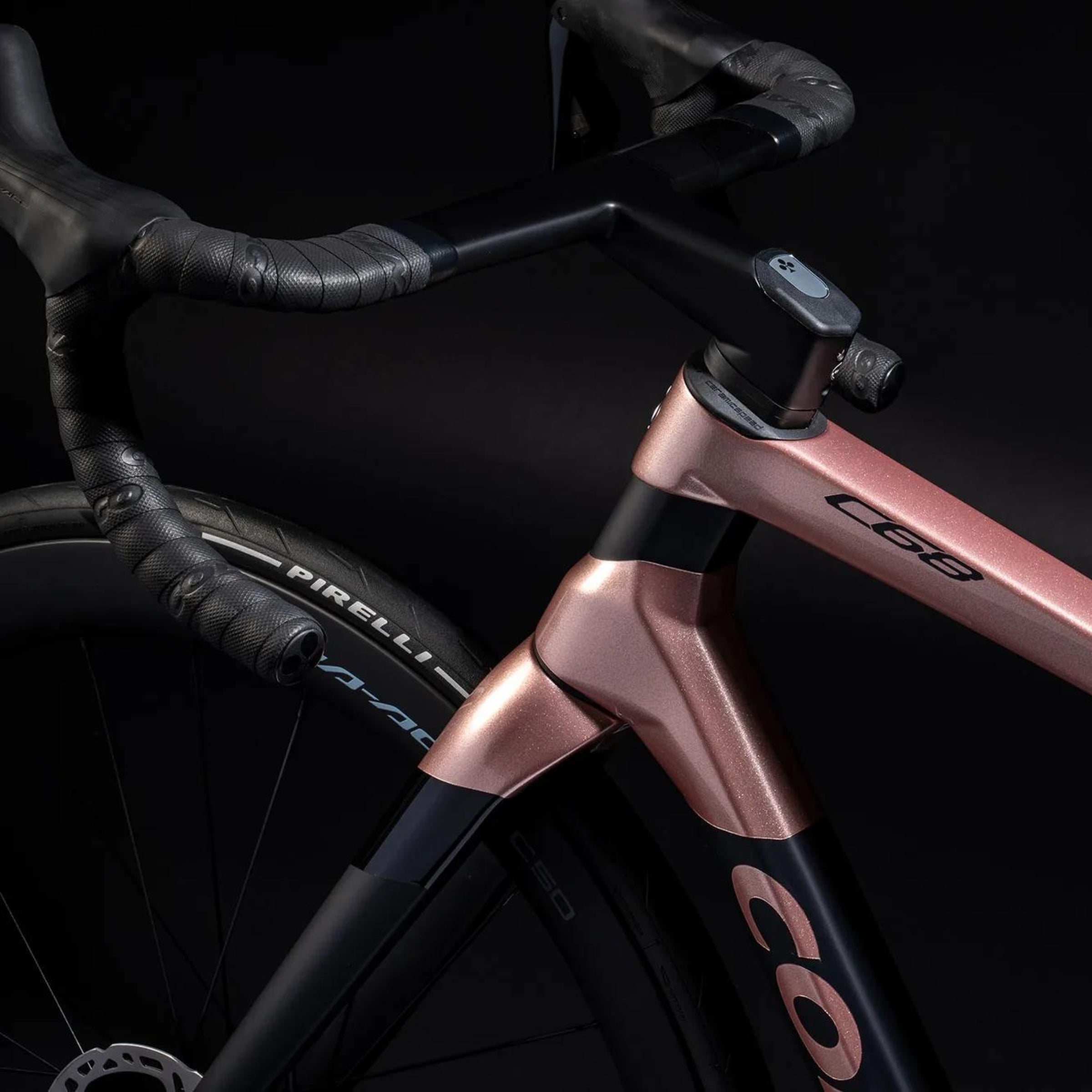 Colnago C68 Road 2024 Disc (Farbe HRRG) – Komplettaufbau