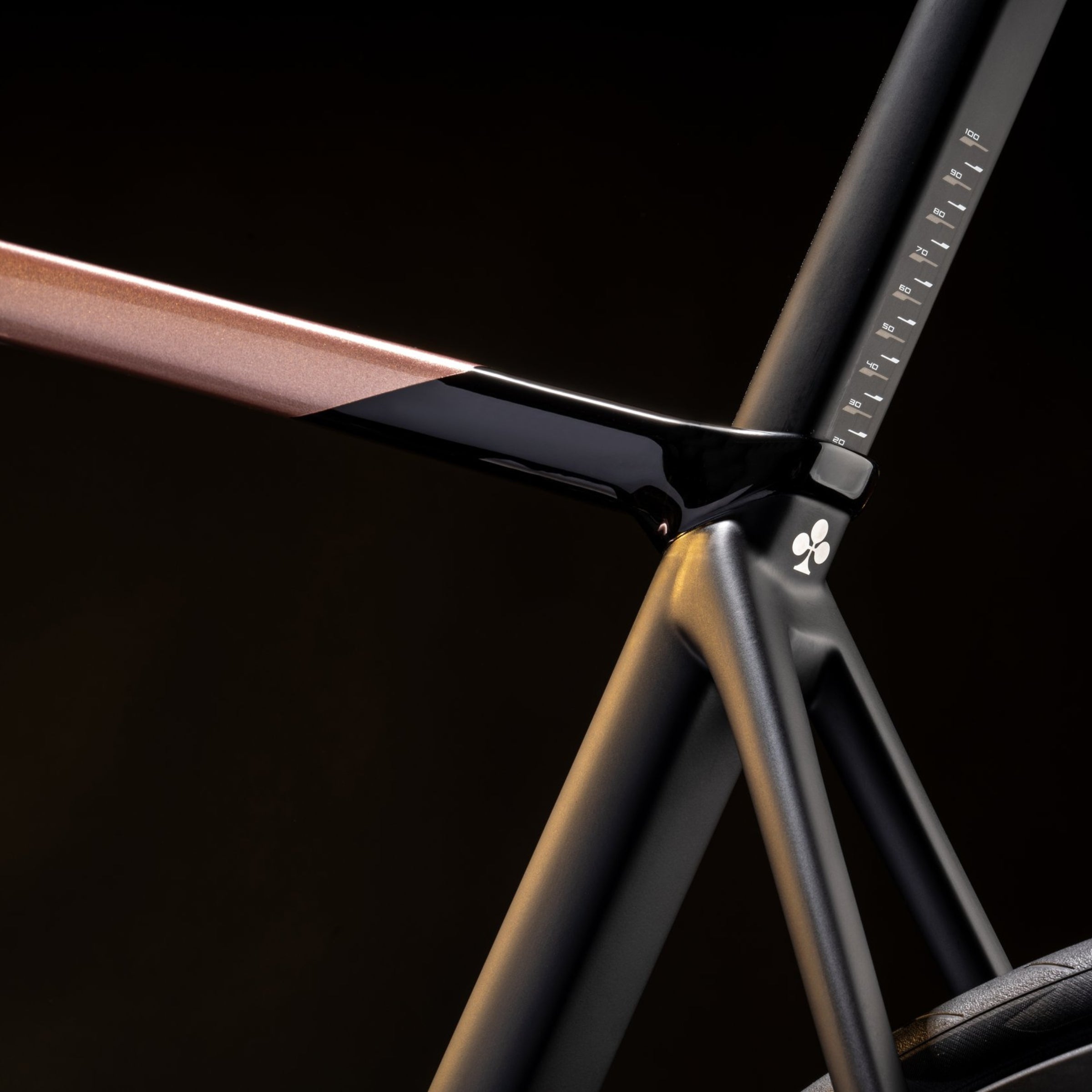 Colnago C68 Road 2024 Disc (Farbe HRRG) – Komplettaufbau