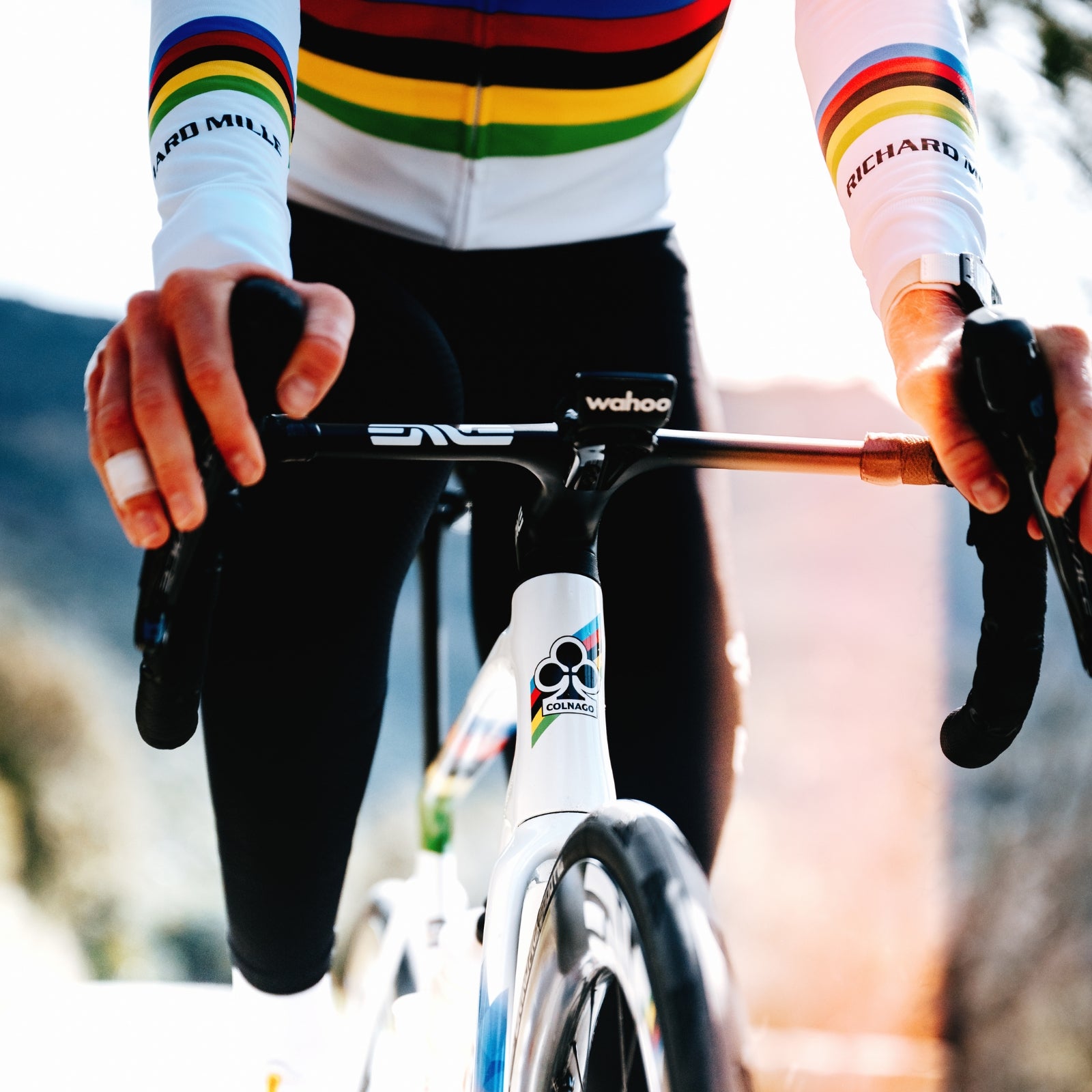 Colnago V5Rs (Kleur VRWC wit/regenboog) - Complete bouw