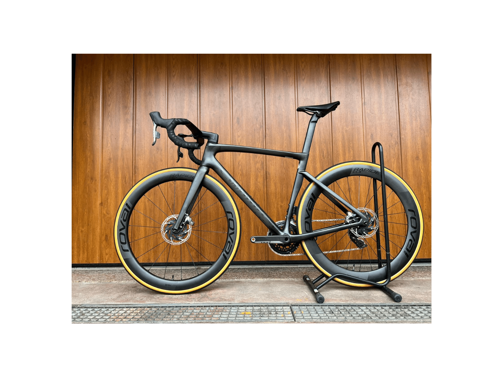 Specialized tarmac sram red sales